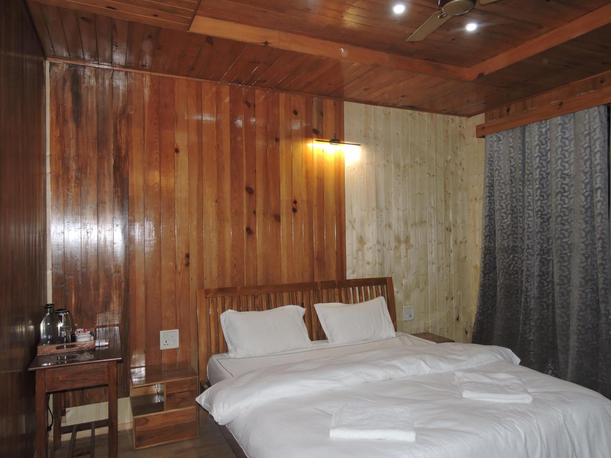 The Manora Woods - Private Hill Top, Gethiya, Nainital Quarto foto