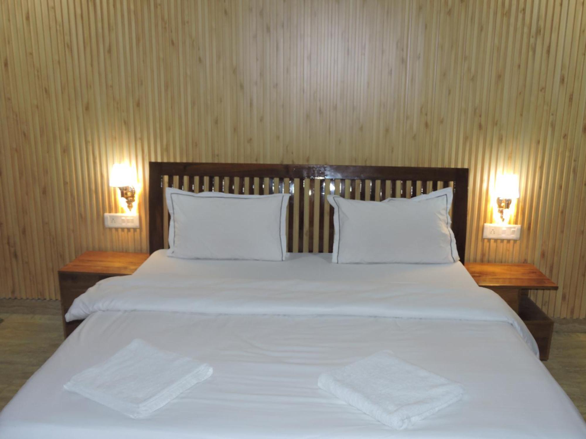 The Manora Woods - Private Hill Top, Gethiya, Nainital Quarto foto